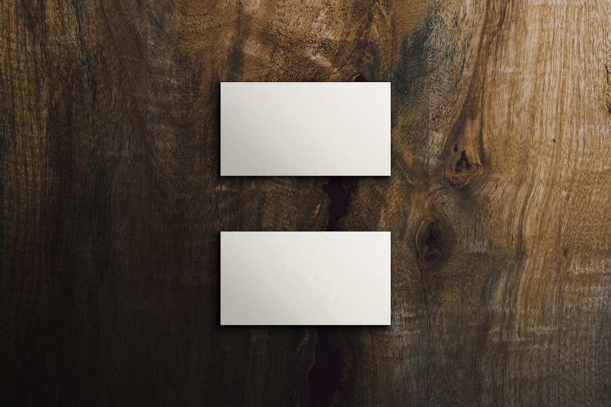 How to Make Business Cards That Stand Out