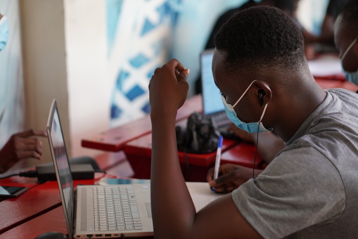 GPTZero vs. Turnitin: Which AI Detector Reigns Supreme?