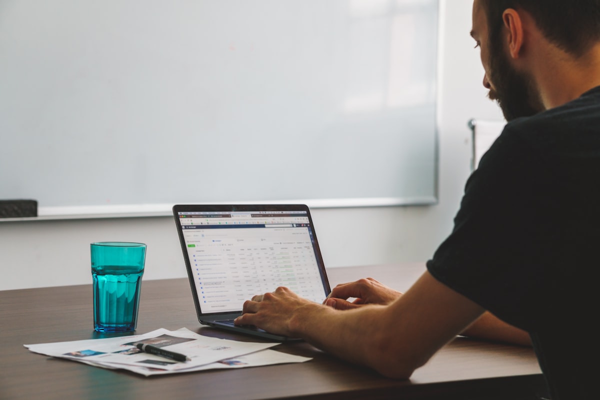 How to Name a Business That Stands Out
