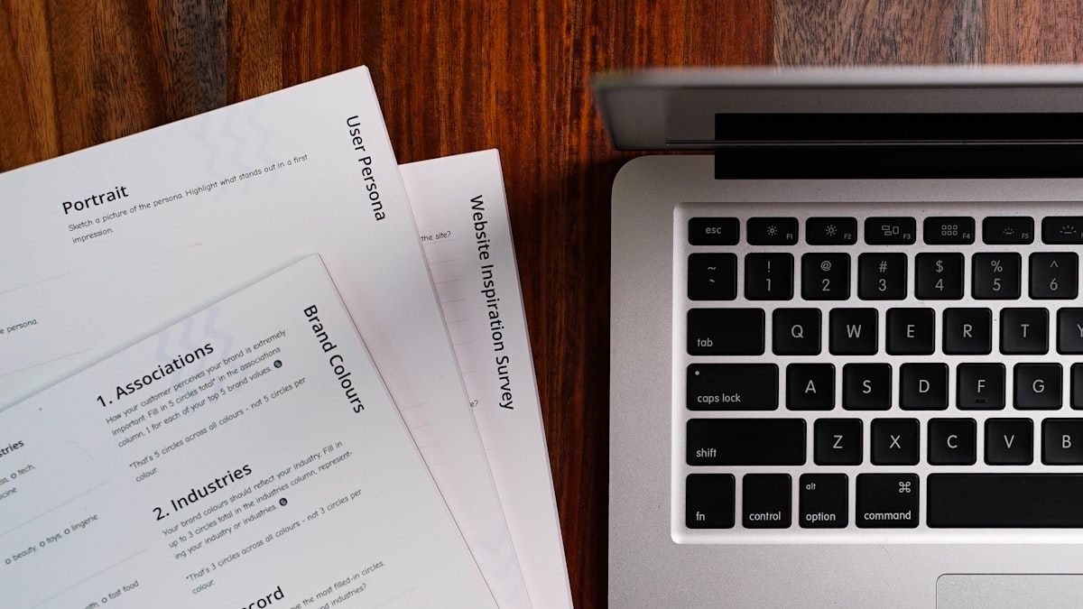 What Is a Cover Letter For a Job? Complete Guide + Examples